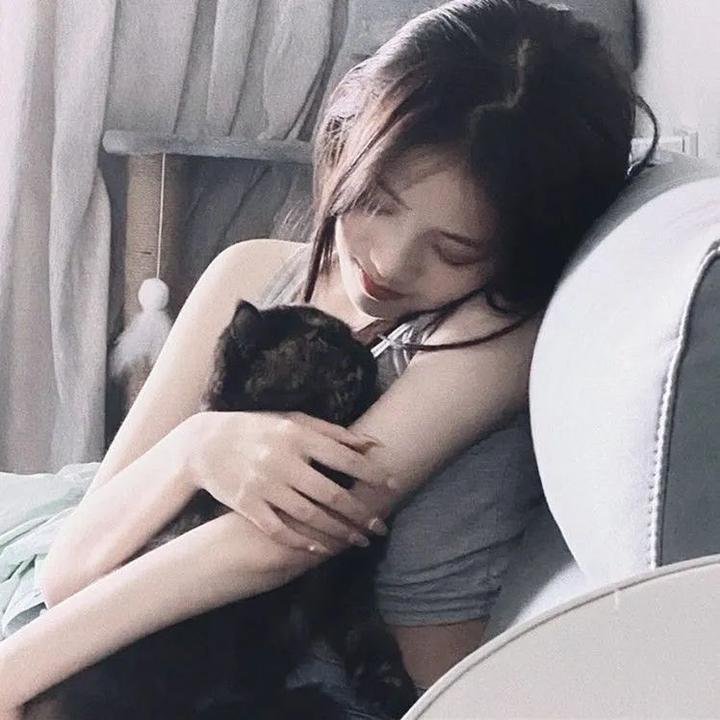 歌女五美图